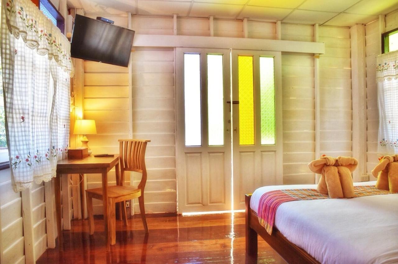 ホテル Mango House スコタイ エクステリア 写真